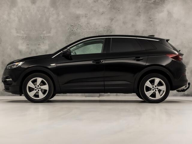 Opel Grandland X 1.2 Turbo Sport Automaat (APPLE CARPLAY, GROOT NAVI, CAMERA, LEDER, SPORTSTOELEN, GETINT GLAS, CRUISE, NIEUWSTAAT)