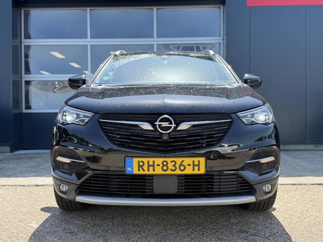 Opel Grandland X 1.2 Turbo Innovation - Navigatie - Achteruitrijcamera - Apple Carplay/Android Auto - Lederen Bekleding