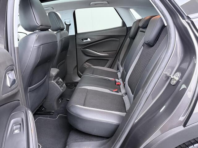 Opel Grandland X 1.2 Turbo Innovation - Navigatie - Climate Control - Trekhaak - Apple Carplay & Android Auto