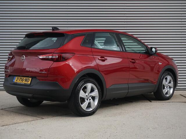 Opel Grandland X 1.6 Turbo Hybrid Business Edition