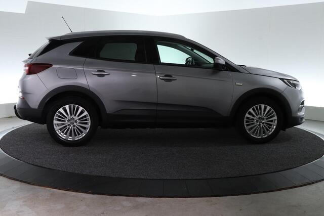 Opel Grandland X 1.2 Turbo Innovation | TREKHAAK | STOELVERW. |