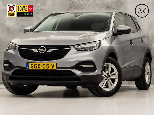 Opel Grandland X 1.2 Turbo Sport (APPLE CARPLAY, NAVIGATIE, GETINT GLAS, CRUISE, SPORTSTOELEN, ARMSTEUN, LM VELGEN, NIEUWE APK, NIEUWSTAAT)