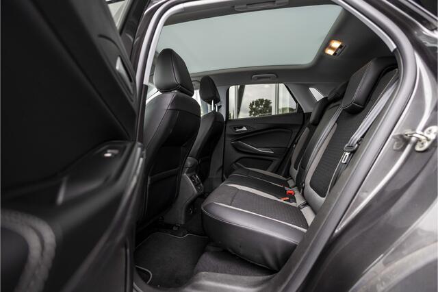 Opel Grandland X 1.2 Turbo Business Executive Binnen ATP