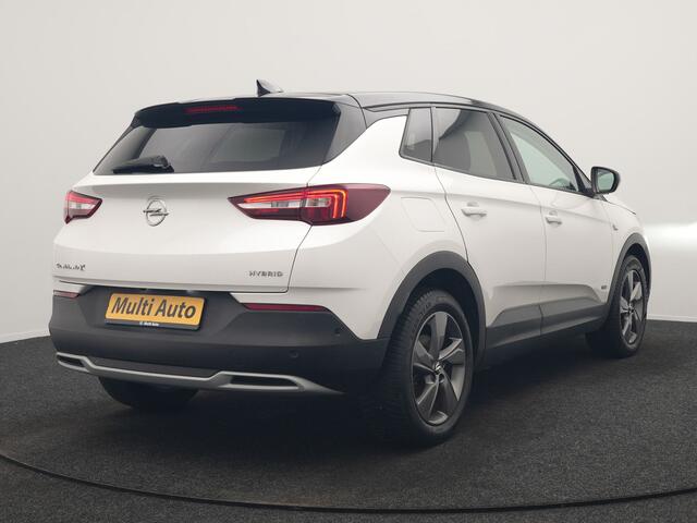Opel Grandland X 1.6 Turbo Hybrid Elegance PHEV 225pk Dealer O.H. | Camera | Voorstoelen Verwarmd | Keyless | Apple Carplay | Navigatie | Cruise Control | DAB | Plug In Hybrid |