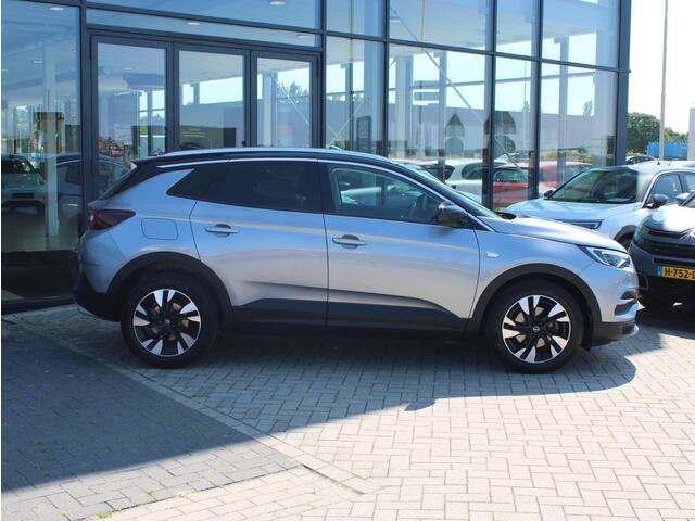 Opel Grandland X 1.6 Turbo Ultimate NAVI /CAMERA/ Stoel. stuur verw.