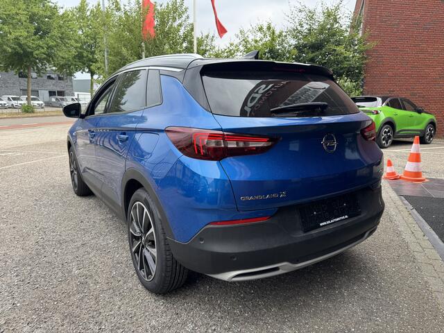 Opel Grandland X 1.6 Turbo Hybrid Ultimate // MEMORY SEATS // ADAPTIVE CRUISE // STOEL VERKOELING- VERWARMING // CAMERA // NAVI // TREKHAAK! /