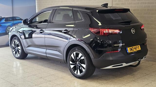 Opel Grandland X 1.6 THybr Bus. Eleg.