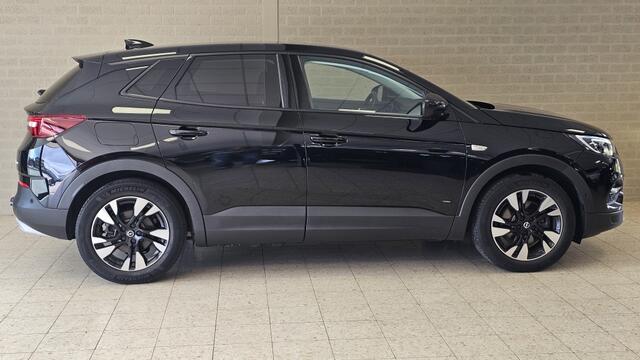 Opel Grandland X 1.6 THybr Bus. Eleg.