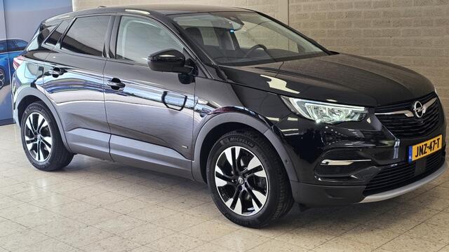 Opel Grandland X 1.6 THybr Bus. Eleg.