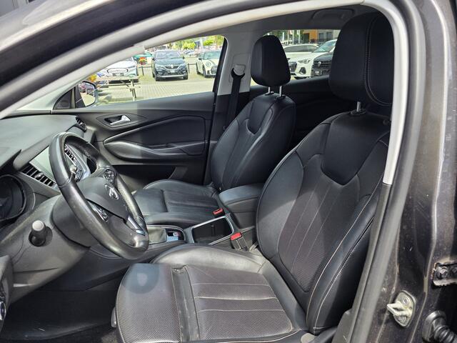 Opel Grandland X 1.2 Turbo Business Executive