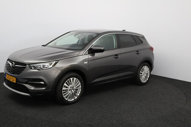 Opel Grandland X 1.2 Turbo Business Executive /AUTOMAAT! /Trekhaak /Camera /Apple + Android /DAB+! /Lane Assist /DodehoekDetec. /Grootlichtass. /Keyless Go /Navi /Climat /Cruise /Elek. pakket /Bluetooth /18"LMV /Extra getint glas.