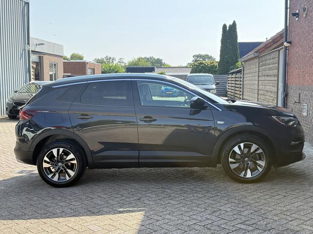 Opel Grandland X 1.2 Turbo Business Executive | 1e EIGENAAR | TREKHAAK | CAMERA | NAVI | LED |