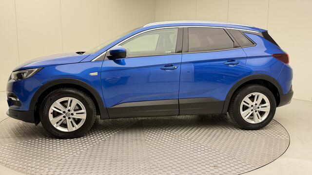 Opel Grandland X 1.6 CDTi Business Executive | trekhaak | navi | elect. achterklep | pdc achter | keyless | climate | dodehoek | cruise | bluetooth | dealer onderhouden