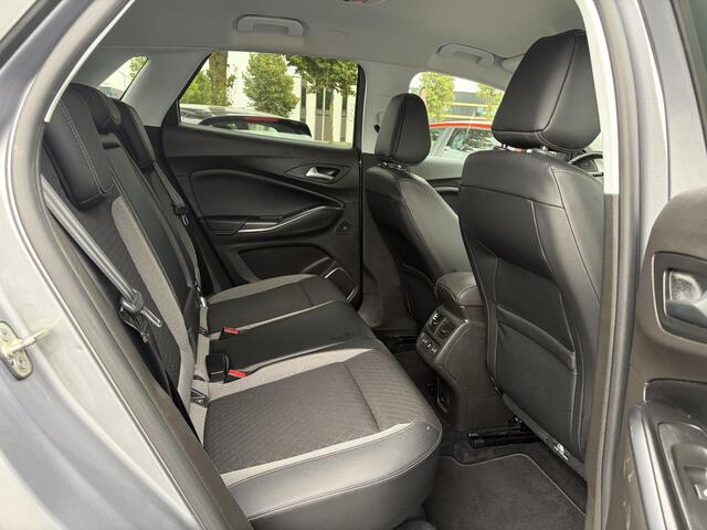 Opel Grandland X 1.2 Turbo Ultimate D-riem vv in 12-2024,1e Eigenaar,360°Camera,Trekhaak,131pk,6 Bak,Navi,Halfleder,Dodehoek,Rijstrooksensor,Keyless,Stoelverw,N.A.P,Apk tot 02-2027