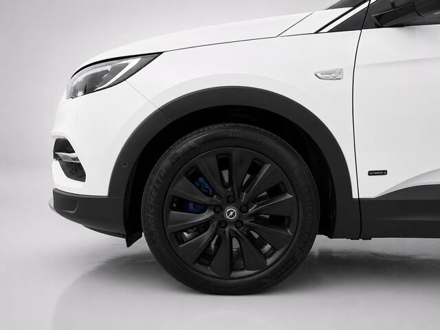 Opel Grandland X 1.6 Turbo Hybrid4 Business Executive