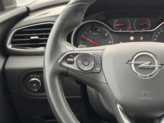 Opel Grandland X 1.6 Turbo Hybrid4 Business Executive