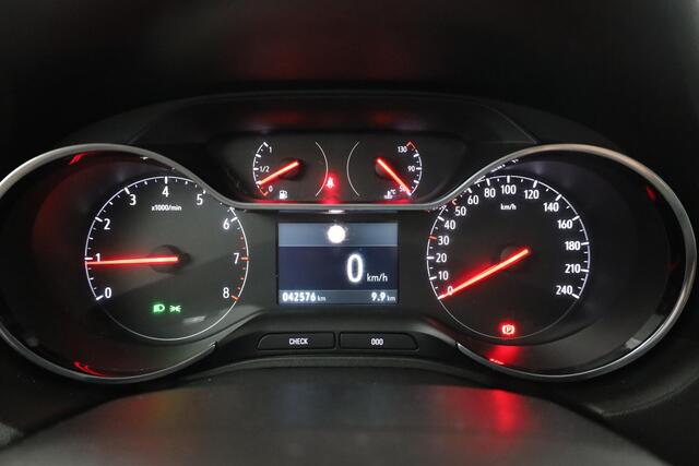 Opel Grandland X 1.2 Turbo Elegance