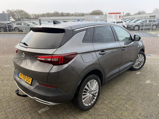 Opel Grandland X BWJ 2020 1.2 131 PKTurbo Business Executive AUTOMAAT | TREKHAAK | CLIMA | CRUISE | CARPLAY | COMFORT STOEL