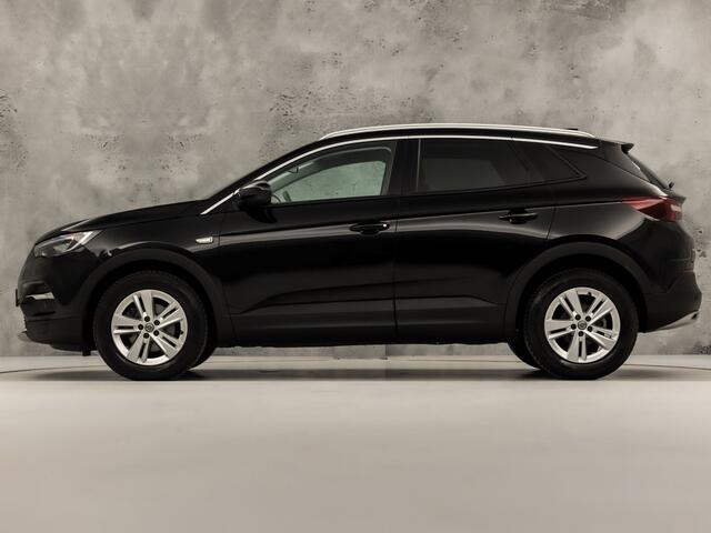 Opel Grandland X 1.2 Turbo Sport (APPLE CARPLAY, GROOT NAVI, CLIMATE, LEDER, CAMERA, SPORTSTOELEN, GETINT GLAS, CRUISE, NIEUWSTAAT)