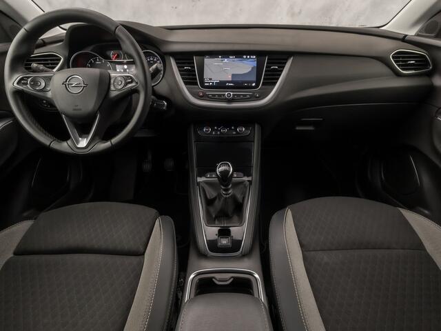 Opel Grandland X 1.2 Turbo Sport (APPLE CARPLAY, GROOT NAVI, CLIMATE, LEDER, CAMERA, SPORTSTOELEN, GETINT GLAS, CRUISE, NIEUWSTAAT)