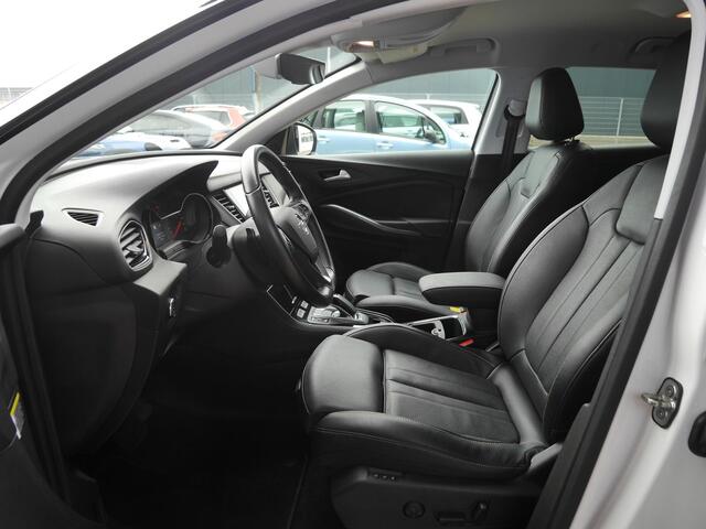 Opel Grandland X 1.6 Turbo Hybrid4 Ultimate | 300 PK | Plugin Hybrid | Stoelverwarming en ventilatie | Lederen bekleding | 19 inch Lichtmetalen velgen | Trekhaak | Full led | Apple carplay/Android auto | Rondom camera