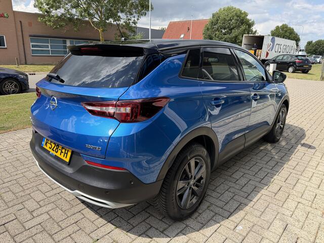 Opel Grandland X 1.2 Turbo Ultimate Stoelverwarming | App Connect