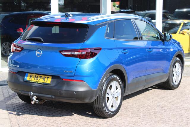 Opel Grandland X 1.2 Turbo Business Edition