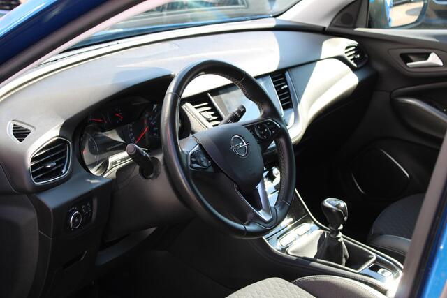 Opel Grandland X 1.2 Turbo Business Edition