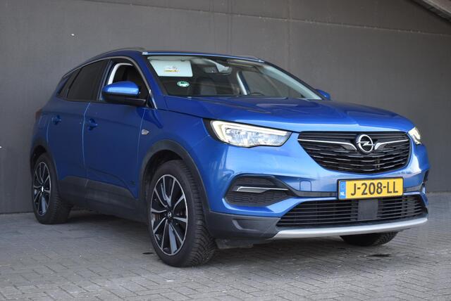 Opel Grandland X 1.6 Turbo Hybrid4 Business Executive