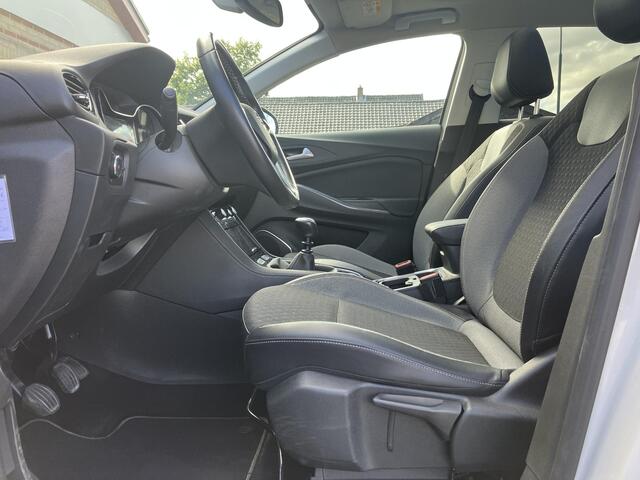 Opel Grandland X 1.2 Turbo Business Executive | Pano | Leder | Trekhaak | Garantie