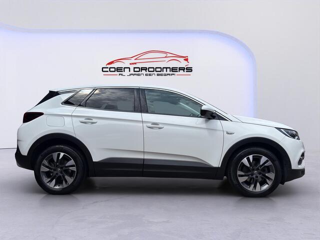 Opel Grandland X 1.6 Turbo Ultimate /Apple Carplay & Android/Panodak/Dode-hoek sens./Keyless/Stoel & Stuurverw./Trekhaak/Climate & Cruise Control/18" LMV/(MET GARANTIE*)