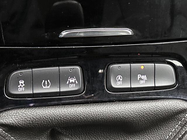 Opel Grandland X 1.2 Turbo Ultimate || Climate control || Navigatie || Leder || Trekhaak || 360 Camera || Parkeersensoren ||