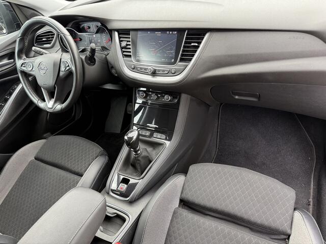 Opel Grandland X 1.2 Turbo 130pk Innovation, Navi & CarPlay | 18inch | Pdc