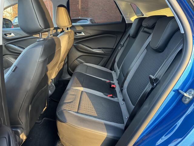 Opel Grandland X 1.6 Turbo Hybrid Business Elegance // NAVI // CLIMA // CRUISE // ELEK. ACHTERKLEP //