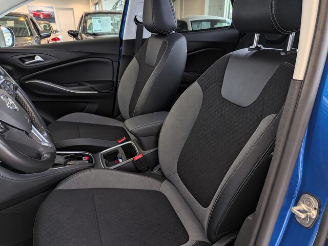 Opel Grandland X 1.2 Turbo Business Executive Automaat Airco, Cruise Control, Trekhaak, Stuurbekrachtiging
