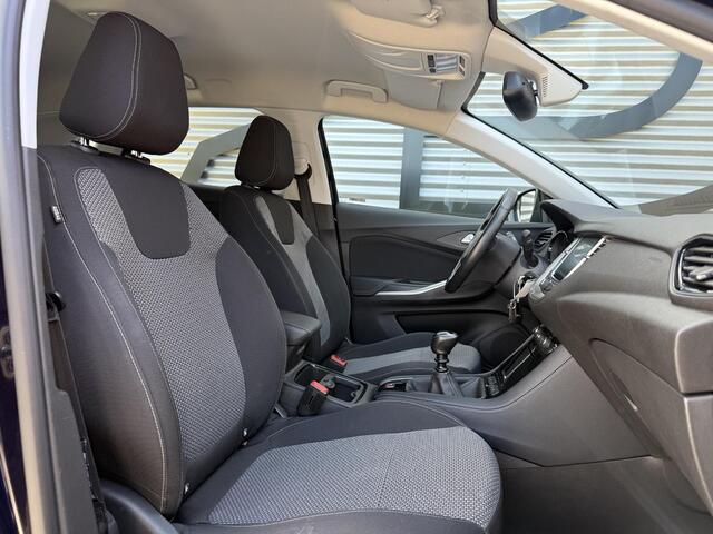 Opel Grandland X 1.2 Turbo Online Edition |Navi|Carplay|Trekhaak|PDC|Clima|Cruise|N.A.P|APK tot 02-2027