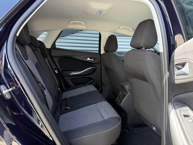 Opel Grandland X 1.2 Turbo Online Edition |Navi|Carplay|Trekhaak|PDC|Clima|Cruise|N.A.P|APK tot 02-2027