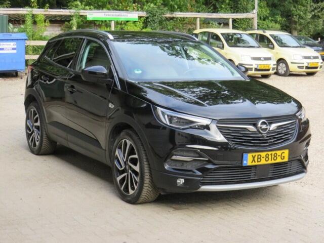 Opel Grandland X 1.2 TURBO ULTIMATE
