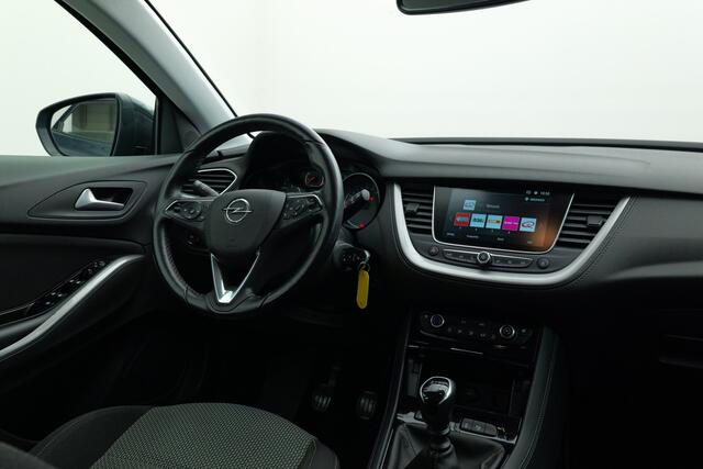 Opel Grandland X 1.2 Turbo Business Edition | Winter pakket | Achteruitrijcamera | 17'' Licht metaal