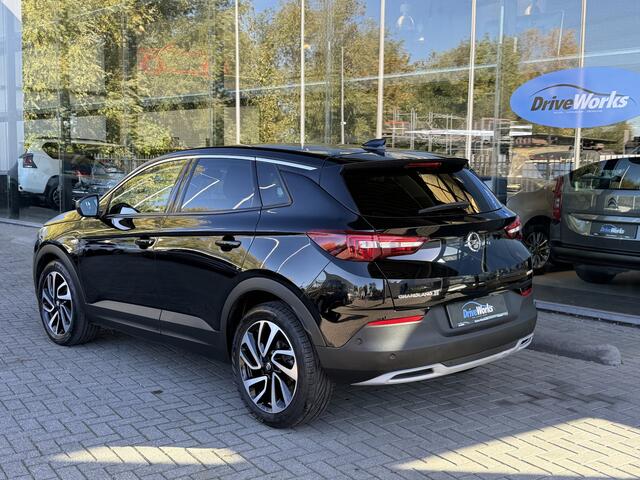 Opel Grandland X 1.2 Turbo Ultimate | PANO | LEER | Stoel koeling & verwarming | 18" | Carplay | 1. Eigenaar | Volledige historie | Interesse in een bezichtiging of proefrit, bel of app met 06-24282842