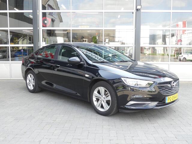 Opel INSIGNIA Grand Sport 1.5 Turbo Online Edition
