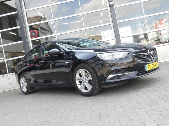Opel INSIGNIA Grand Sport 1.5 Turbo Online Edition