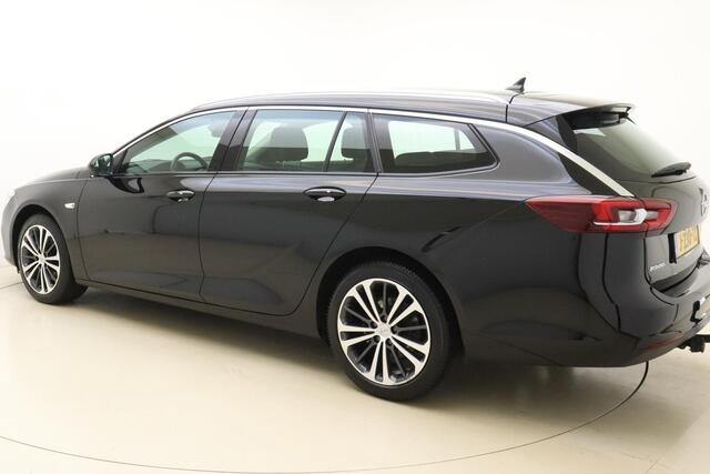 Opel INSIGNIA Sports Tourer 1.5 CDTI Business Elegance | Navigatie systeem | Apple carplay- Android auto | AGR comfort stoelen | Trekhaak | Camera achter | Climate control | Winterpakket | Verwarmd voorruit |