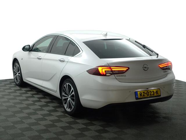 Opel INSIGNIA Grand Sport 1.5 Turbo OPC Line- Stuur/Stoelverwarming, Xenon Led, Lane Assist, Virtual Cockpit, Camera, Sport Interieur