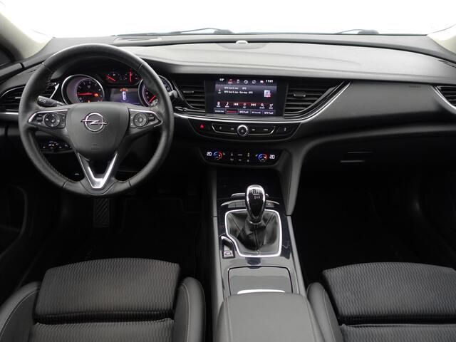 Opel INSIGNIA Grand Sport 1.5 Turbo OPC Line- Stuur/Stoelverwarming, Xenon Led, Lane Assist, Virtual Cockpit, Camera, Sport Interieur