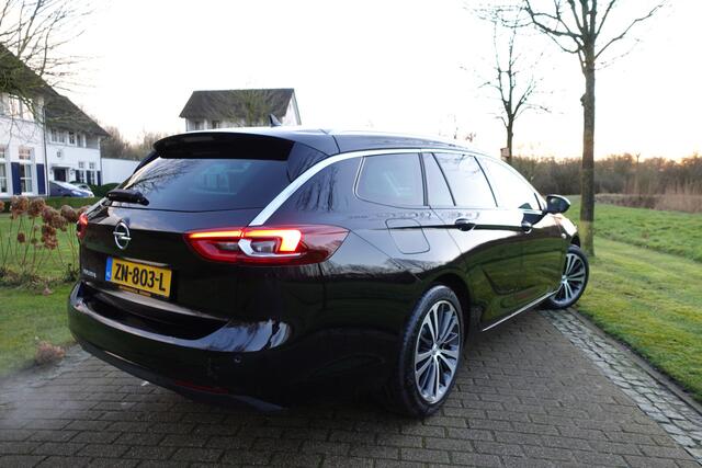 Opel INSIGNIA Sports Tourer 1.5 Turbo Innovation | NAP | LED | Stuurwiel verw. | Stoelverw. | Keyless | 18 inch | Electrische kofferklep |