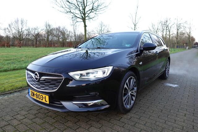 Opel INSIGNIA Sports Tourer 1.5 Turbo Innovation | NAP | LED | Stuurwiel verw. | Stoelverw. | Keyless | 18 inch | Electrische kofferklep |
