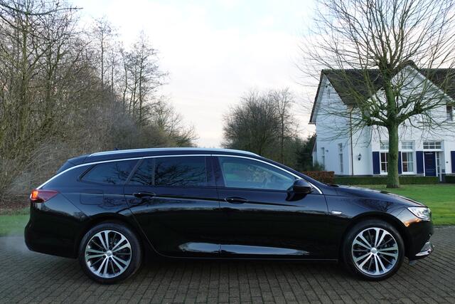 Opel INSIGNIA Sports Tourer 1.5 Turbo Innovation | NAP | LED | Stuurwiel verw. | Stoelverw. | Keyless | 18 inch | Electrische kofferklep |