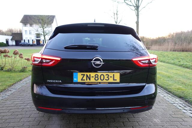 Opel INSIGNIA Sports Tourer 1.5 Turbo Innovation | NAP | LED | Stuurwiel verw. | Stoelverw. | Keyless | 18 inch | Electrische kofferklep |