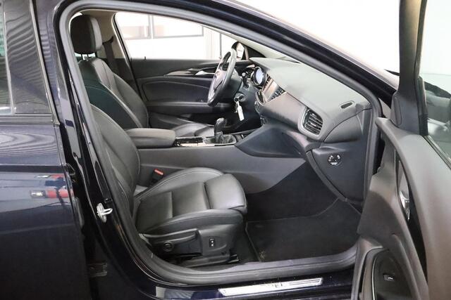 Opel INSIGNIA Sports Tourer 1.5 Turbo Business Executive